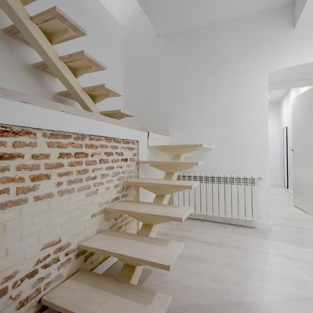 Cool/Soho Style Apt Para 9Pax C/Luciente Madrid Luaran gambar