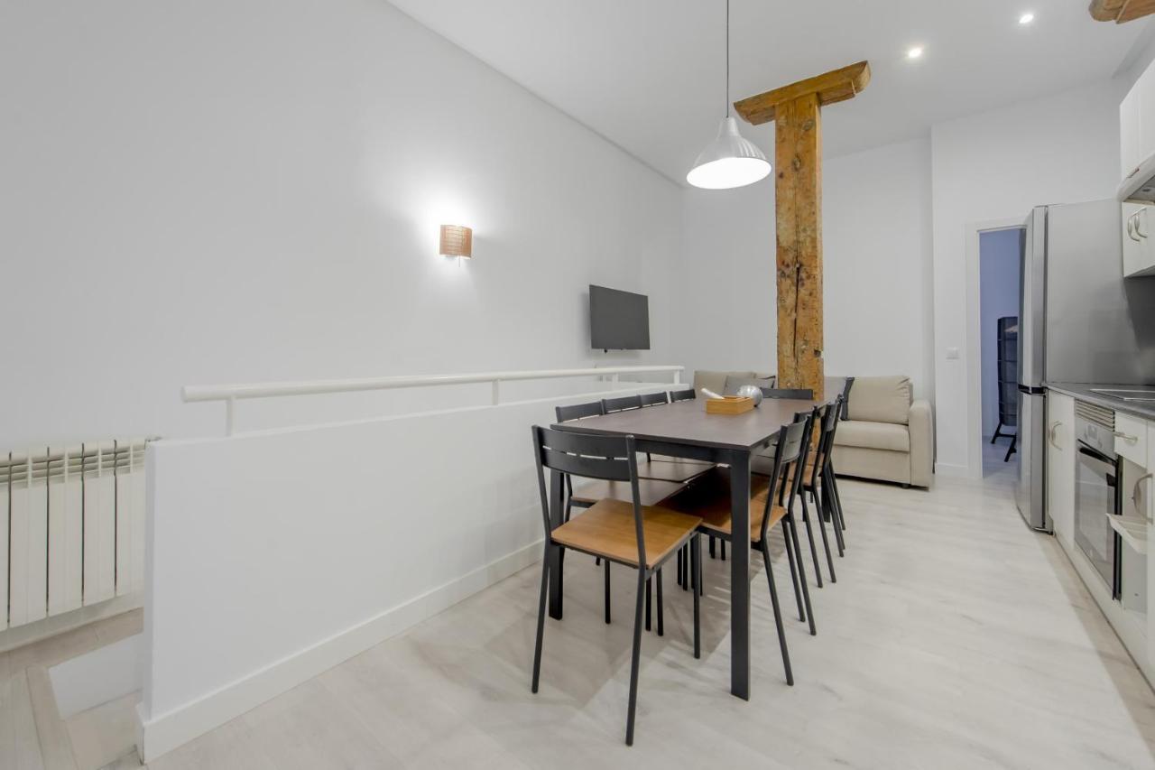 Cool/Soho Style Apt Para 9Pax C/Luciente Madrid Luaran gambar