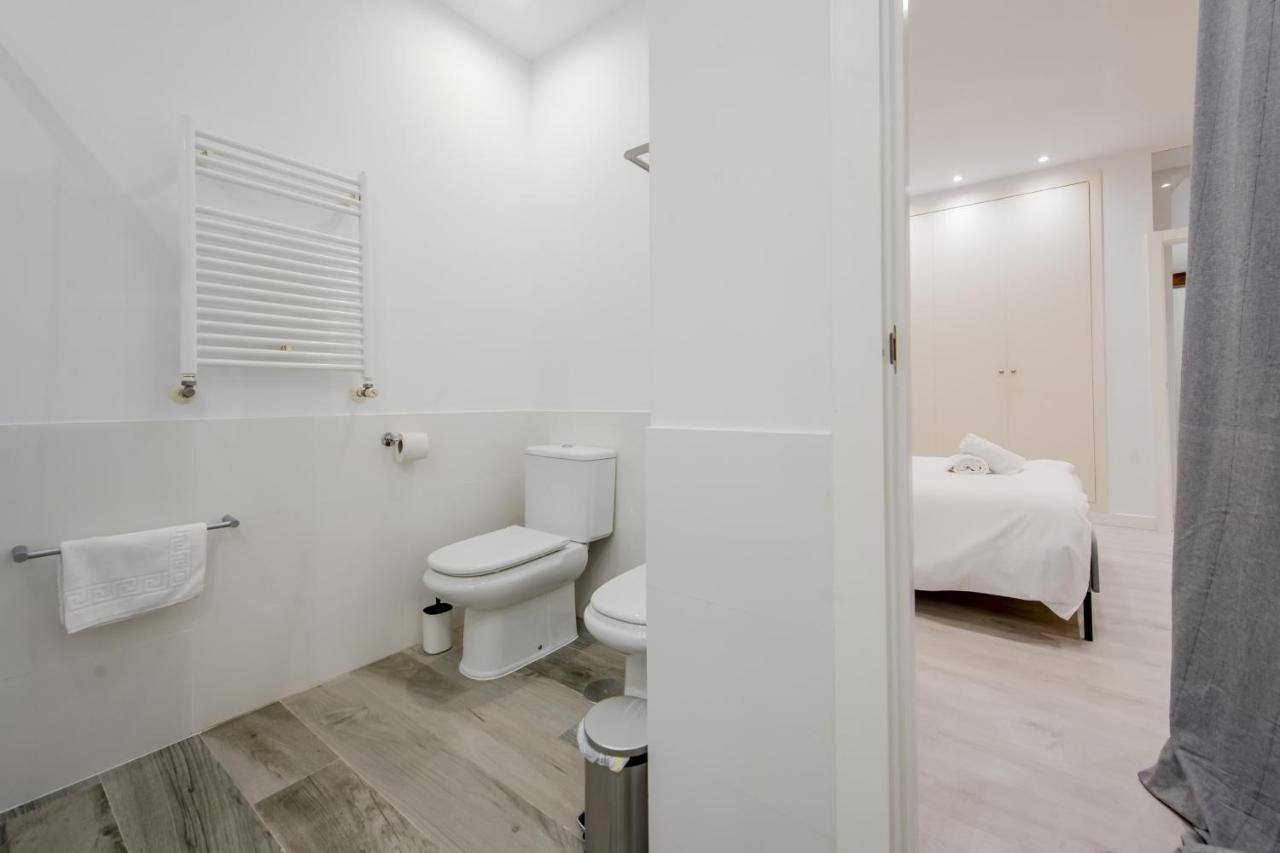 Cool/Soho Style Apt Para 9Pax C/Luciente Madrid Luaran gambar
