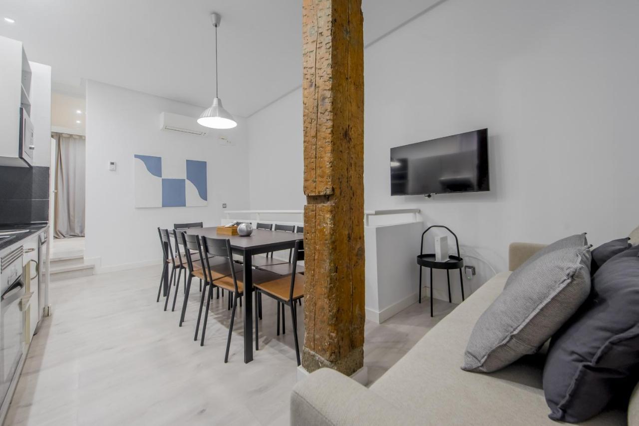 Cool/Soho Style Apt Para 9Pax C/Luciente Madrid Luaran gambar