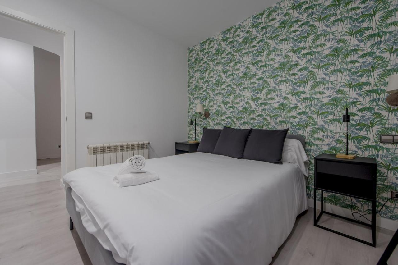 Cool/Soho Style Apt Para 9Pax C/Luciente Madrid Luaran gambar