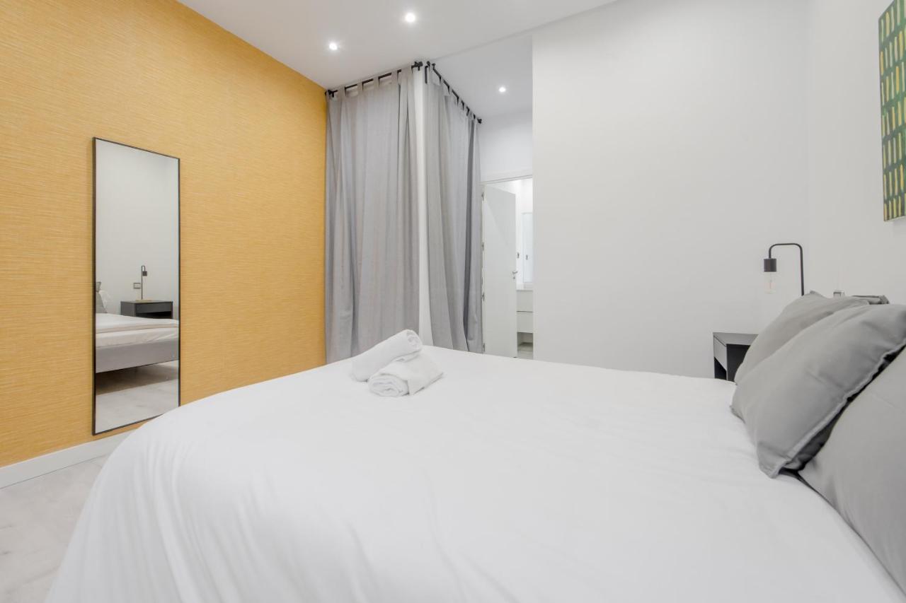 Cool/Soho Style Apt Para 9Pax C/Luciente Madrid Luaran gambar