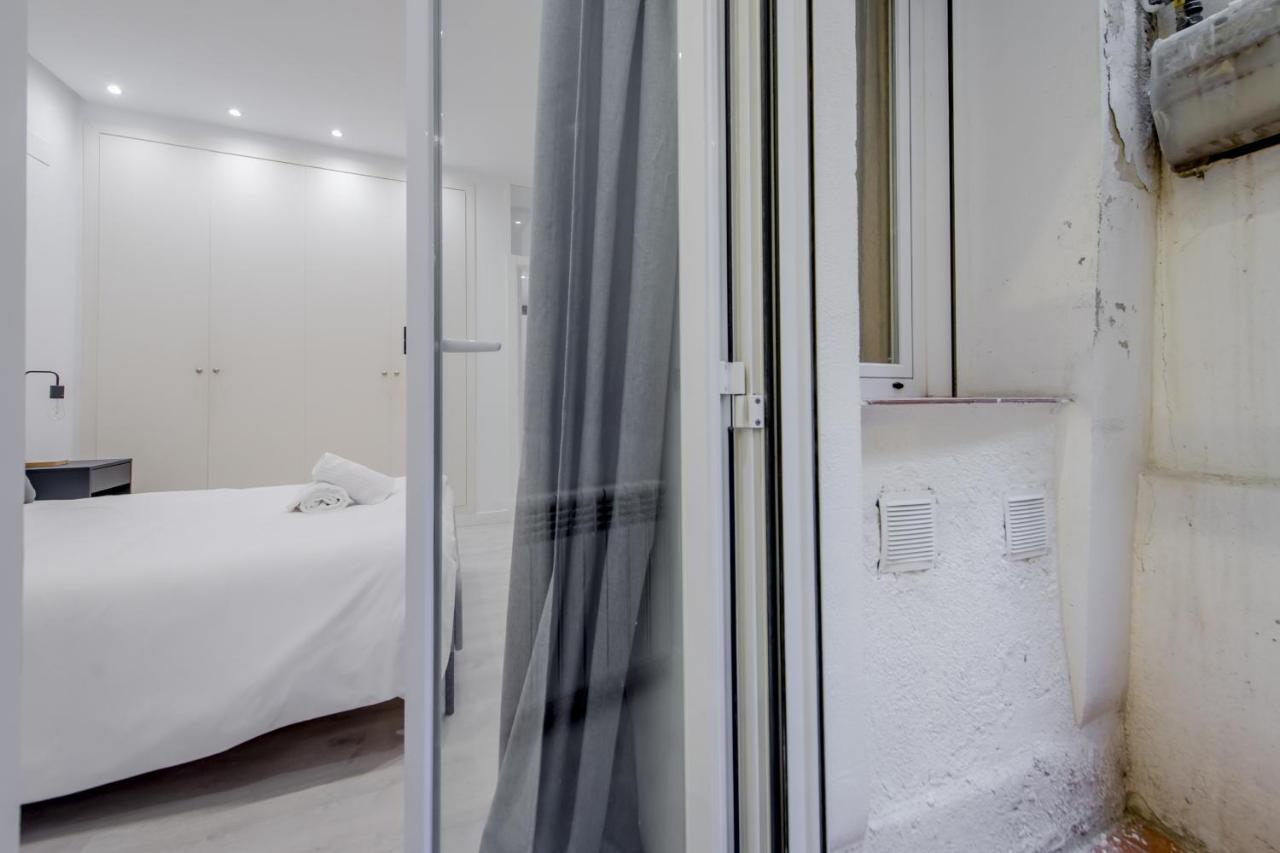 Cool/Soho Style Apt Para 9Pax C/Luciente Madrid Luaran gambar