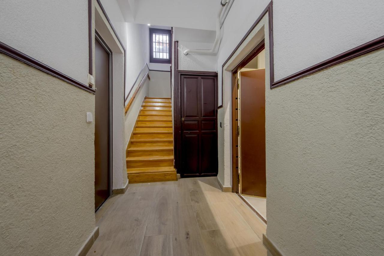 Cool/Soho Style Apt Para 9Pax C/Luciente Madrid Luaran gambar